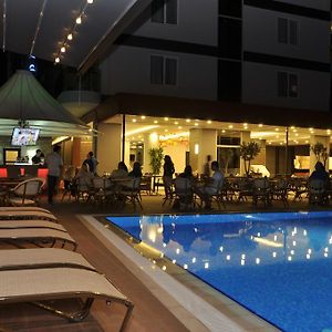 Vega Green Apart Hotel
